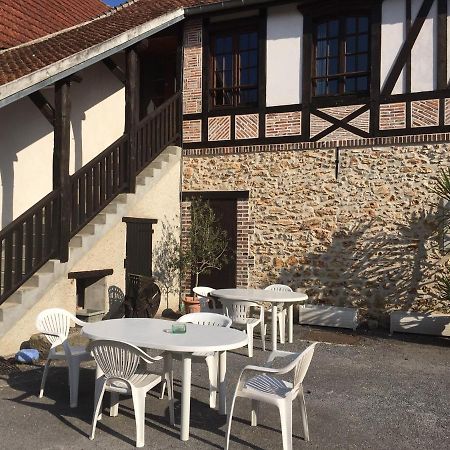 Le Domaine Du Cellier Panzió Sézanne Kültér fotó