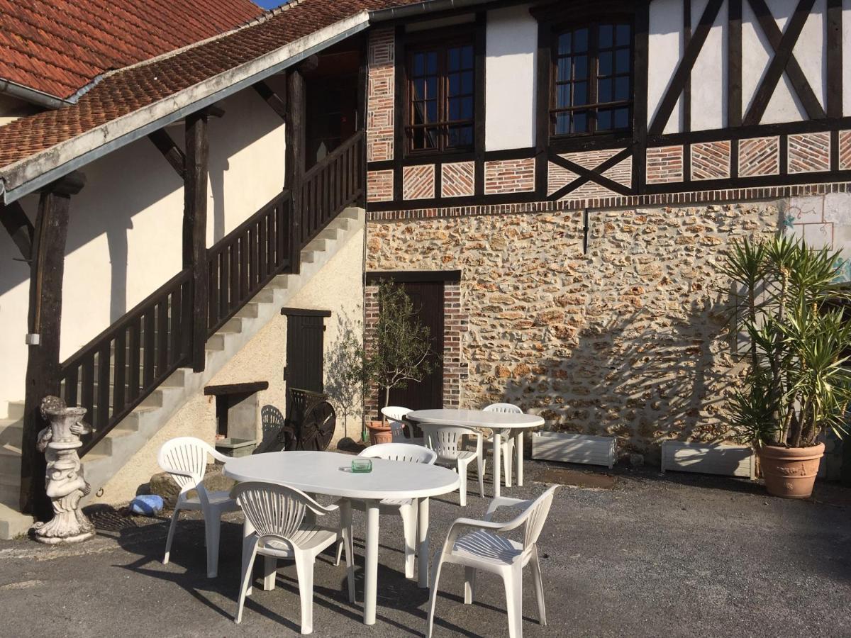Le Domaine Du Cellier Panzió Sézanne Kültér fotó